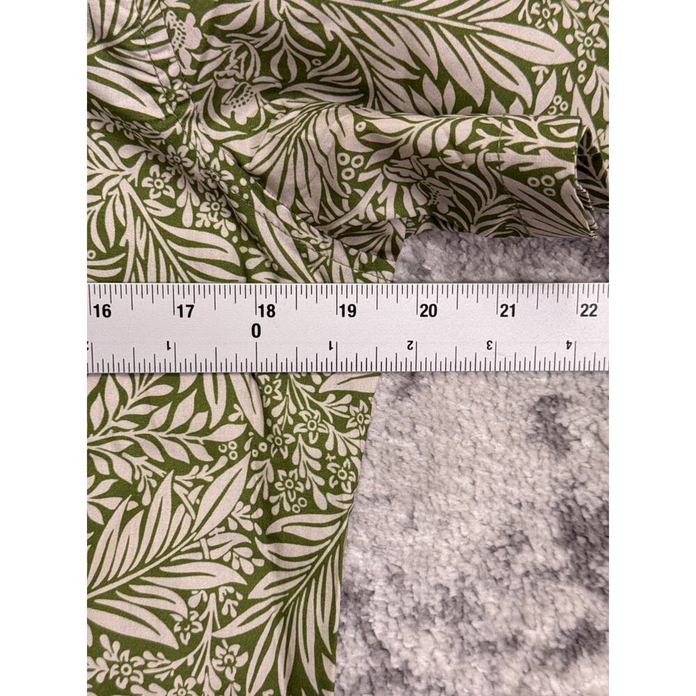 Wildfang Green Leaf Print Short Sleeve Button-Down Shirt - Picture 4 of 8